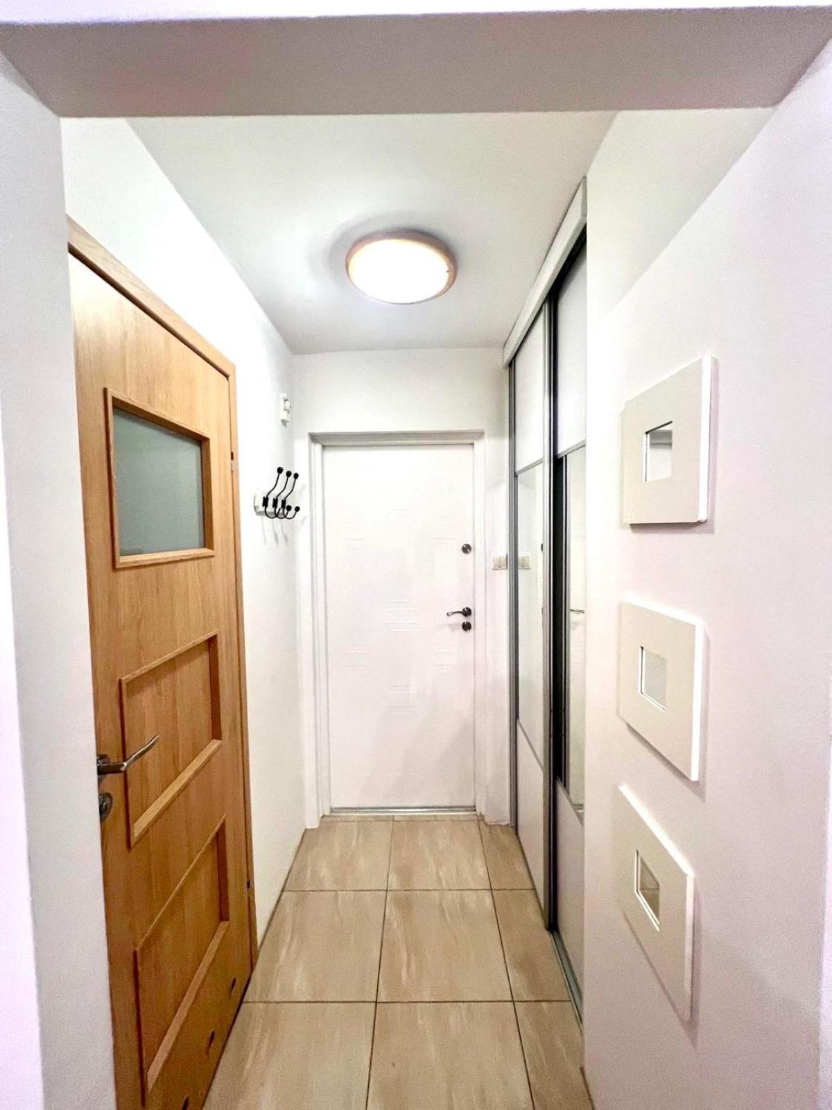 Centrum Studio Apartment Warsaw Exterior photo